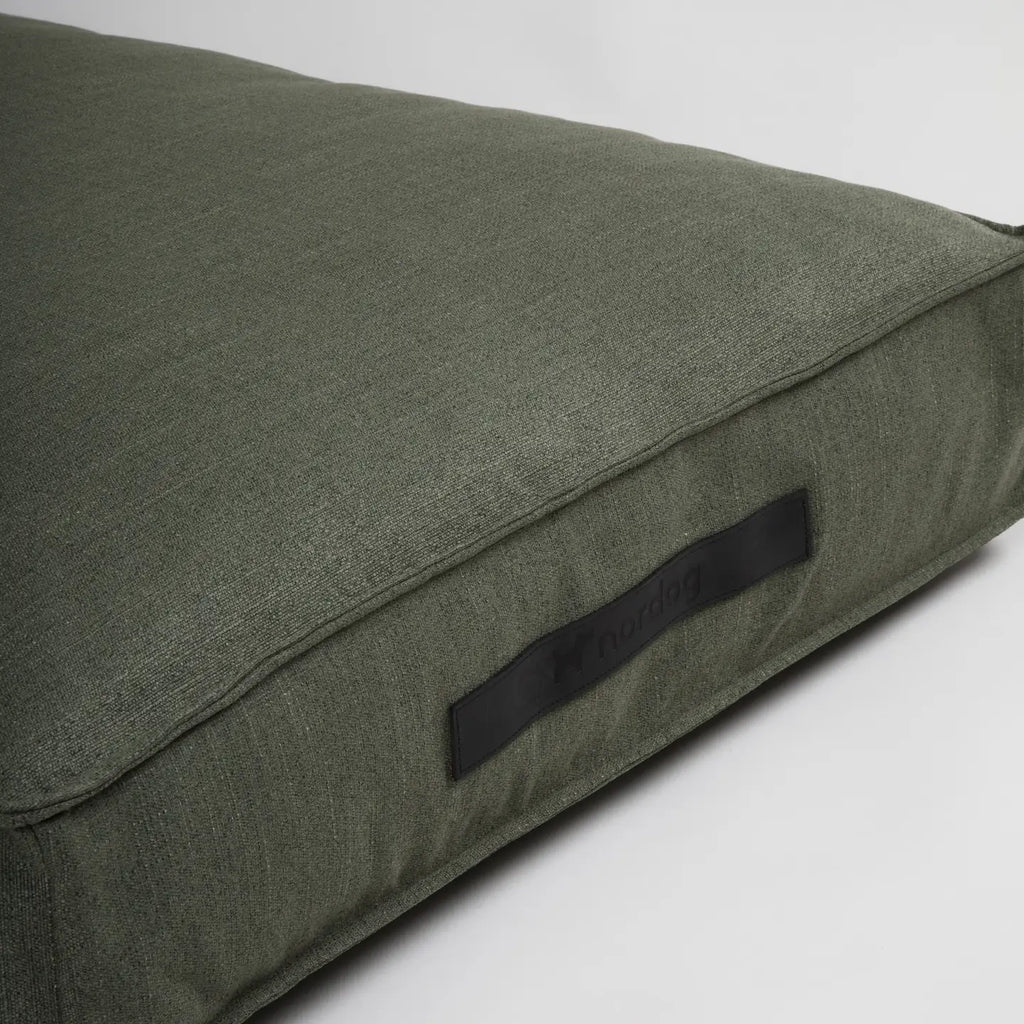 Cama cojín verde hygge