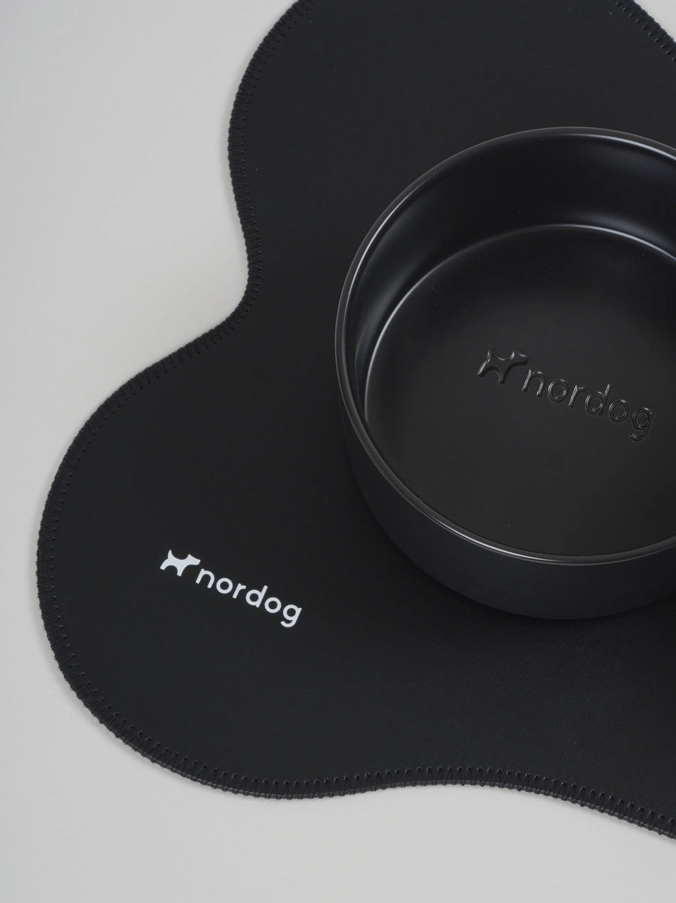 COMEDERO NEGRO PARA PERROS